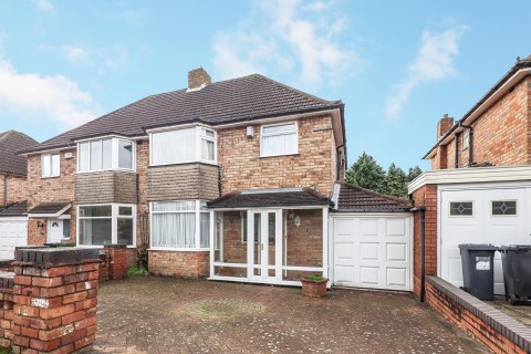 View Full Details for Woodford Avenue, Castle Bromwich, Birmingham